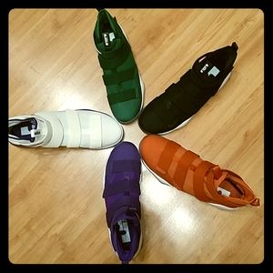 Lebron Soldier Xl - Burnt Orange Size 16